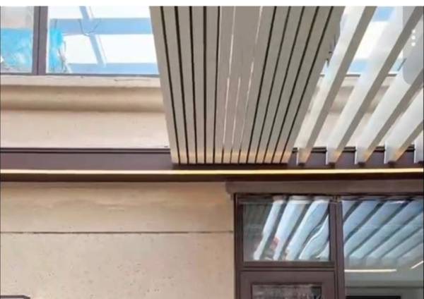 SlideLouver Pergola P190-Y
